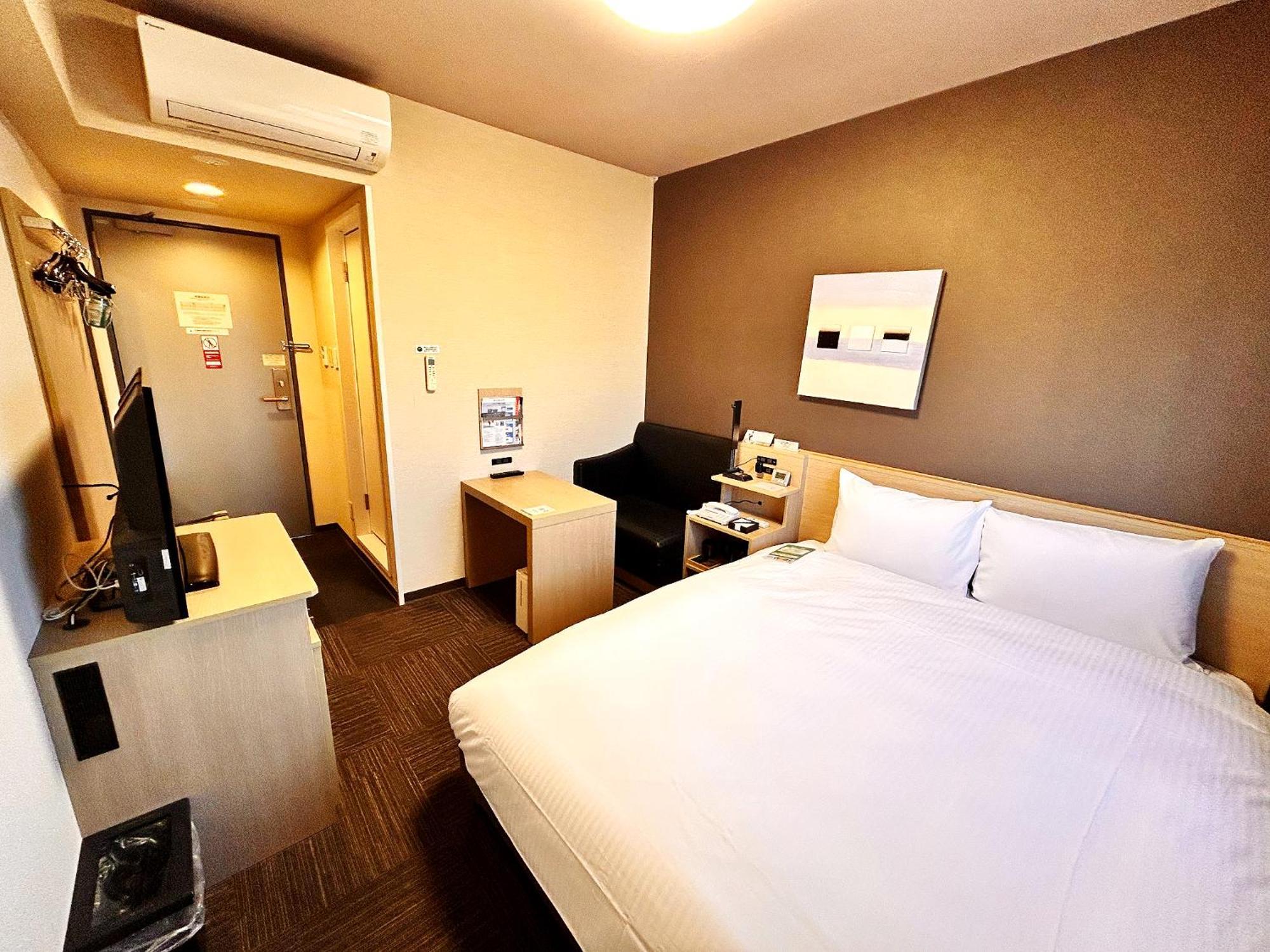 Hotel Route-Inn Anan Exterior photo
